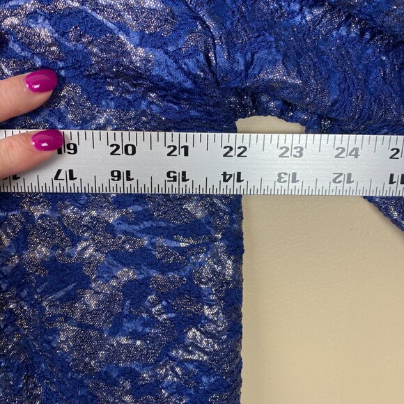 Ann Taylor Elegant Blue and Silver Women's Top - Picture 6 of 7